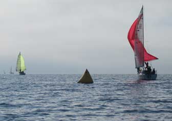 S2 7.9 Spinnaker Hoist