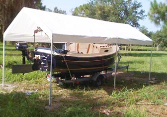 The next day, I got the boat under the shade. Woo hoo! Watching the boat bake in the heat of the day was killing me, and I'm glad it is sheltered.