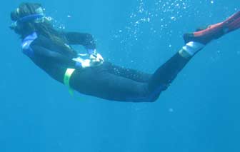 Elliot Diving