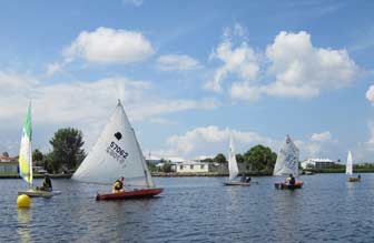 Light Breeze Sailing