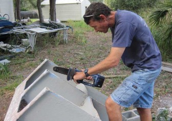 Chainsawing Rotten Core