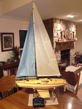 Kyosho Fairwind Sailboat